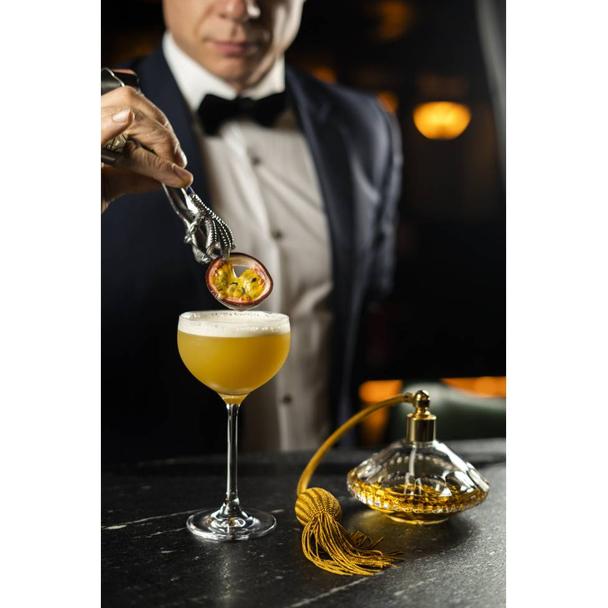 Kieliszek cocktailowy Coupe Ferra Arrow Glass 220ml