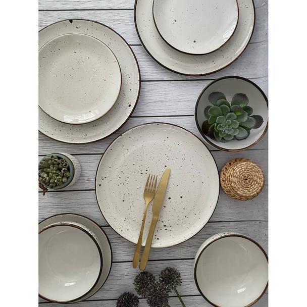 Talerz płytki 24cm KERA Still, kolor kremowy